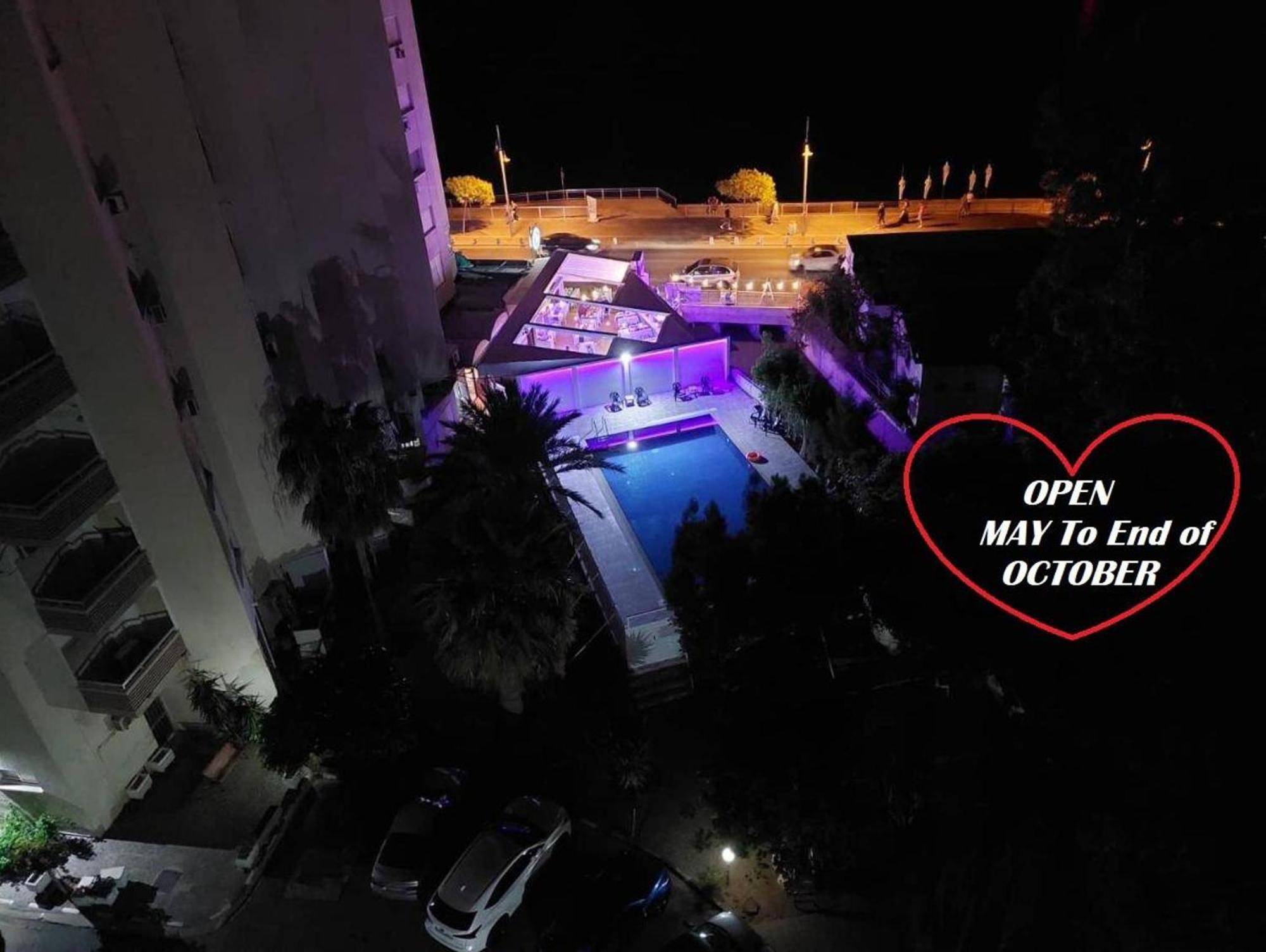 לרנקה Lazuli Beach & Pool Apartment 501 מראה חיצוני תמונה
