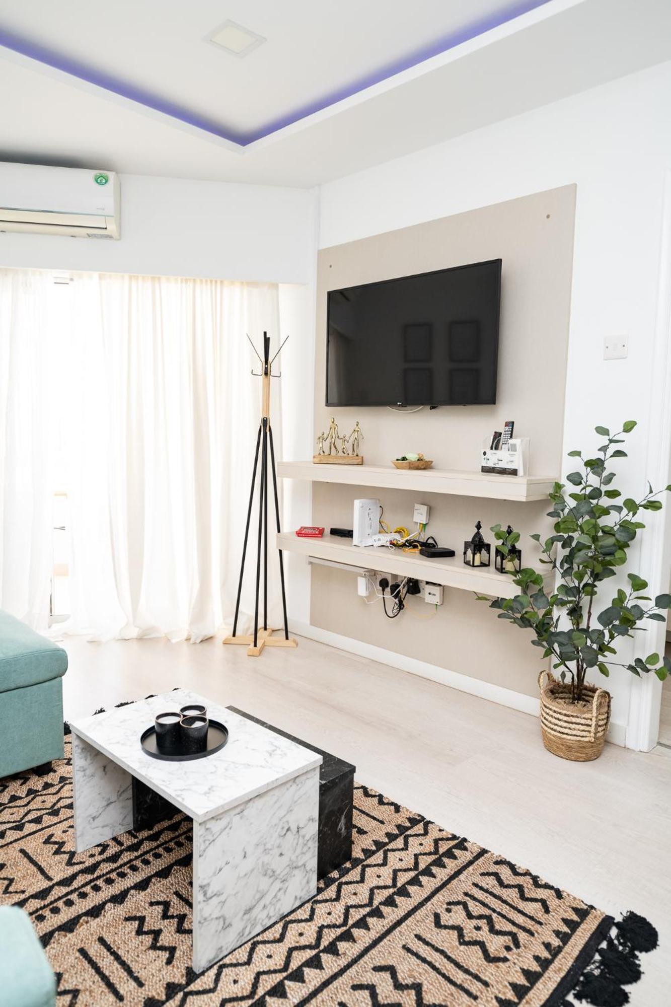 לרנקה Lazuli Beach & Pool Apartment 501 מראה חיצוני תמונה