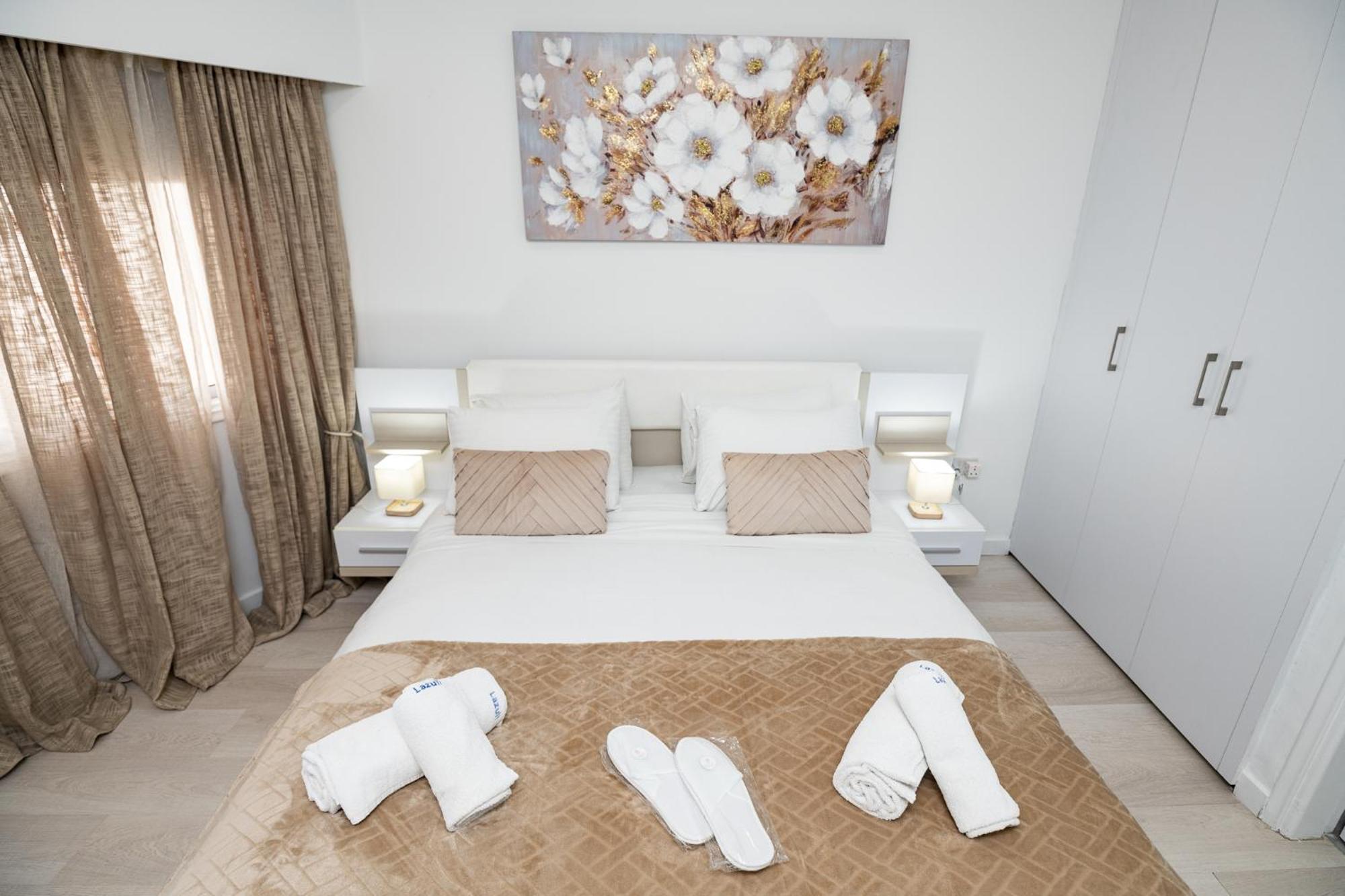 לרנקה Lazuli Beach & Pool Apartment 501 מראה חיצוני תמונה